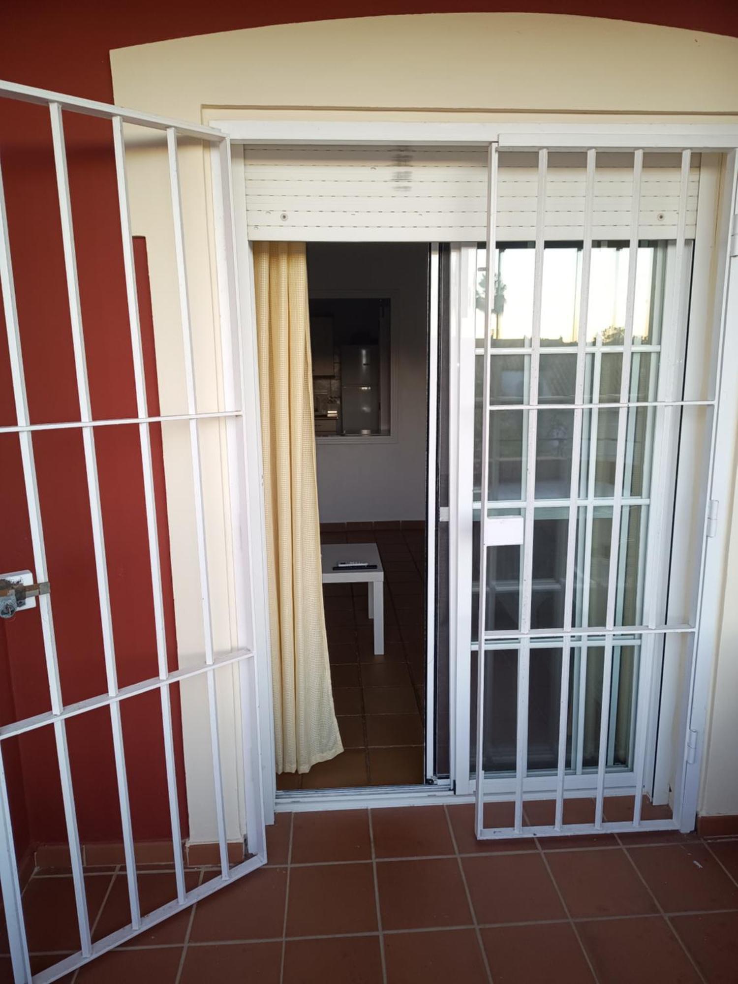 Club Apartment *